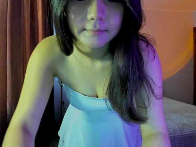MilanaMittt webcam