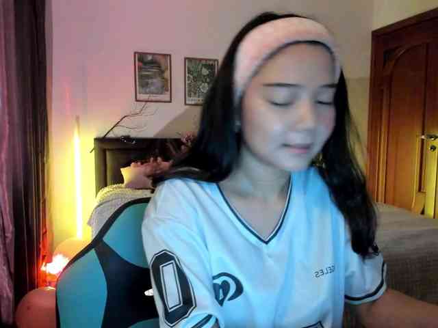 MilanaMittt webcam