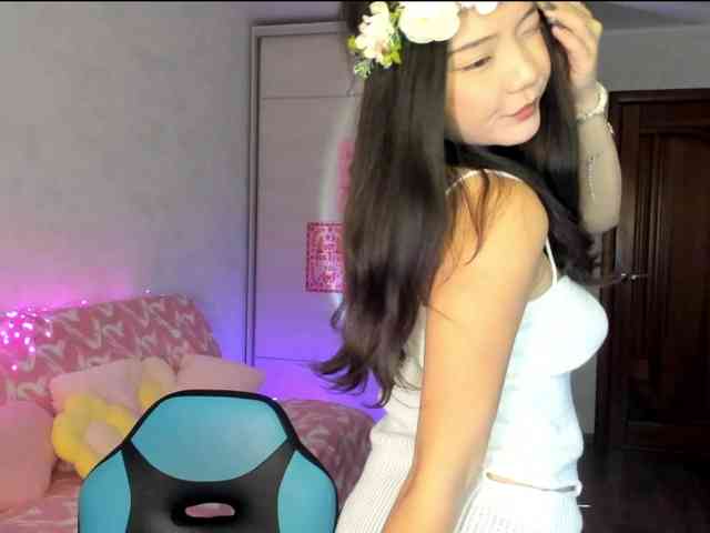 MilanaMittt webcam