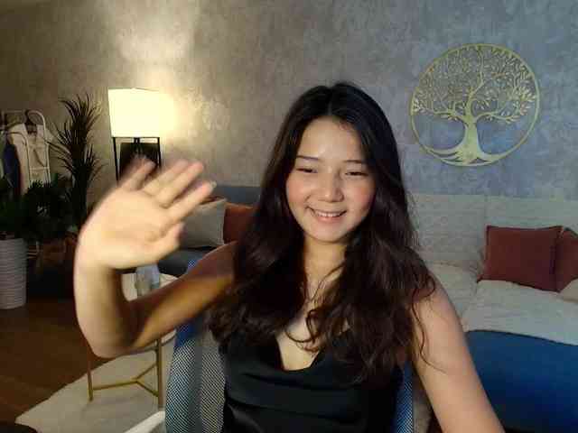 MilanaMittt webcam