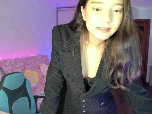 MilanaMittt webcam