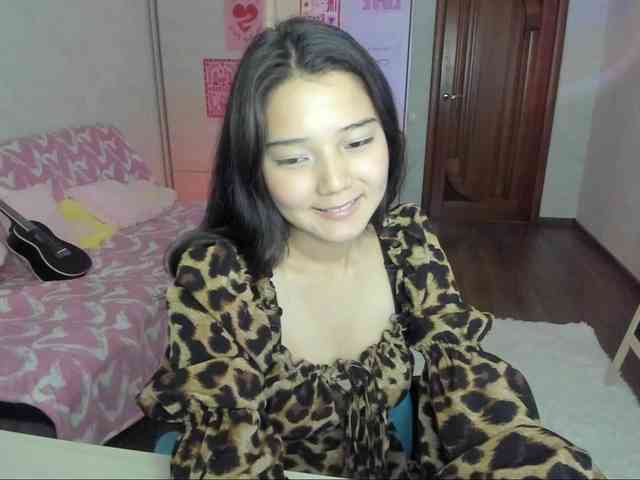 MilanaMittt webcam