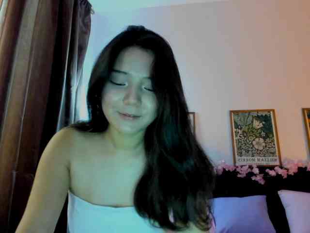 MilanaMittt webcam