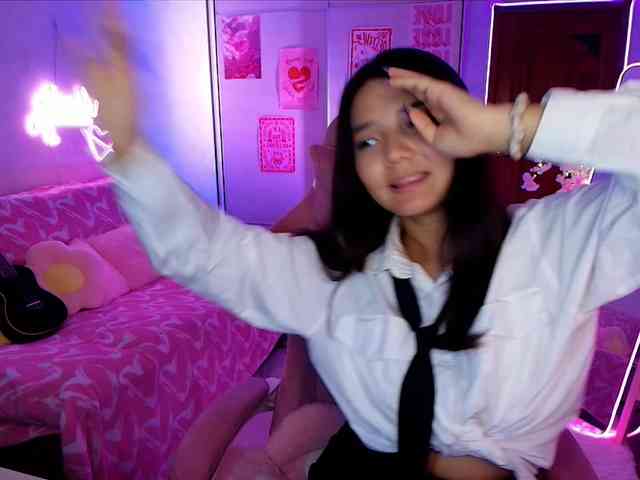 MilanaMittt webcam