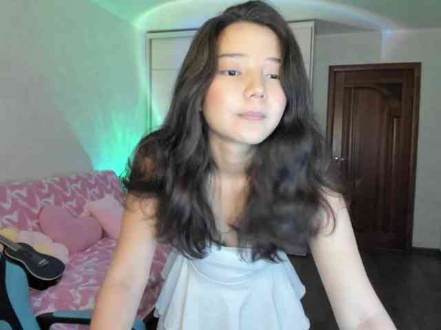 MilanaMittt webcam