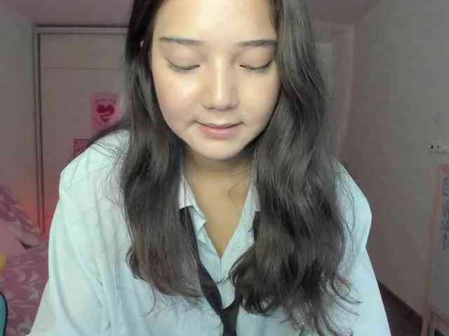 MilanaMittt webcam