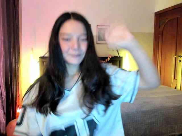 MilanaMittt webcam