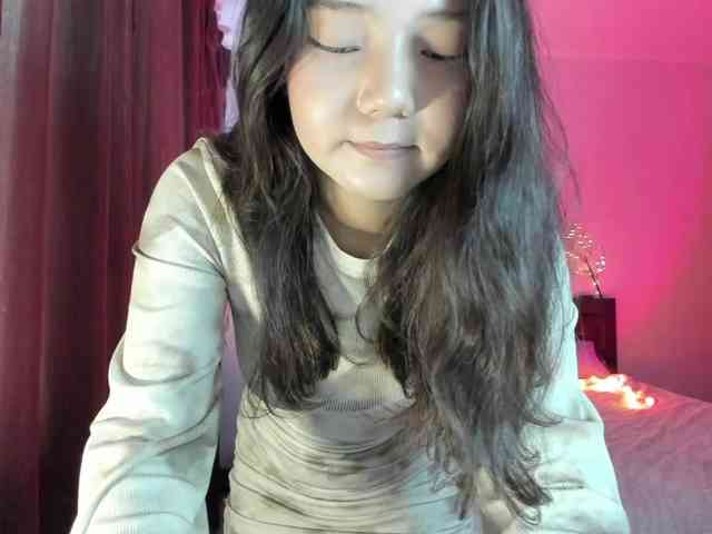 MilanaMittt webcam