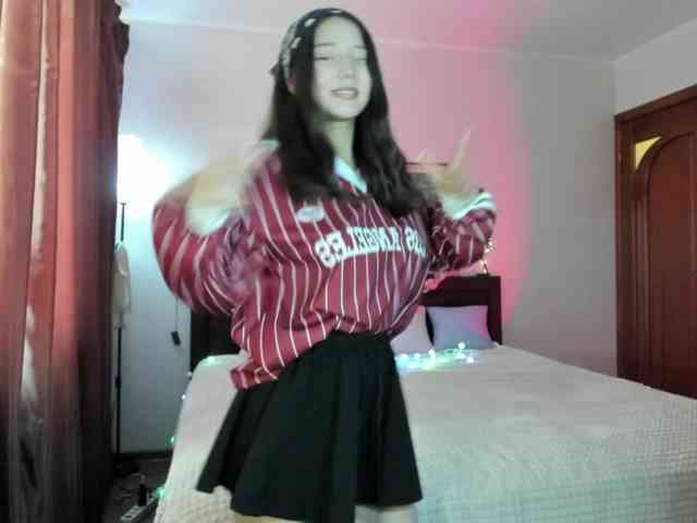 MilanaMittt webcam