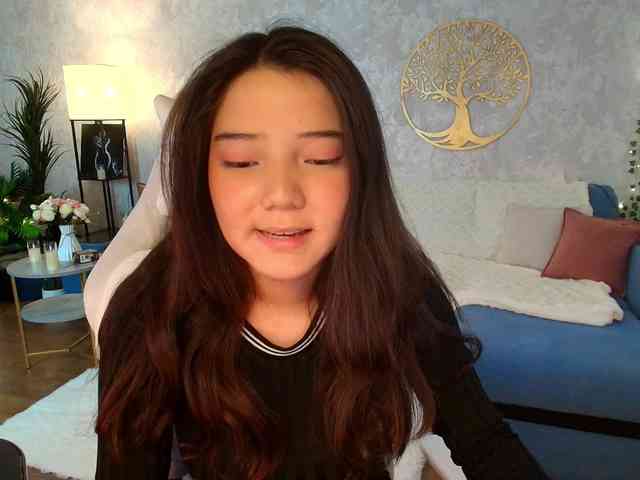 MilanaMittt webcam