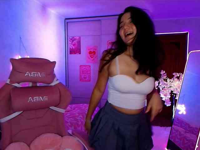 Model: MilanaMittt