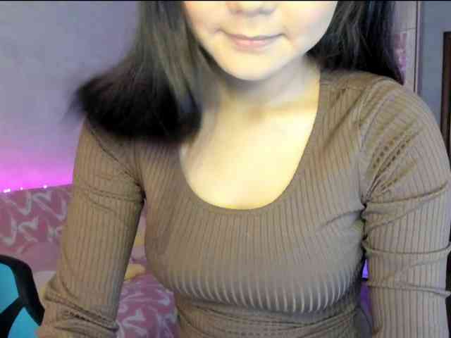 MilanaMittt webcam