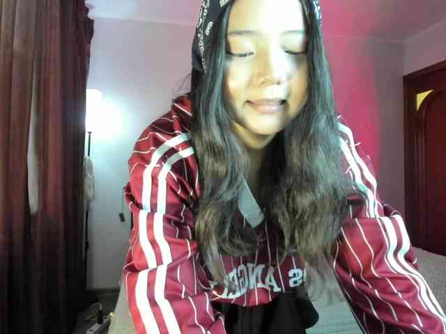 MilanaMittt webcam