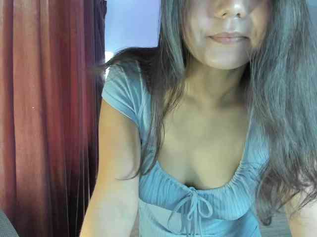 MilanaMittt webcam