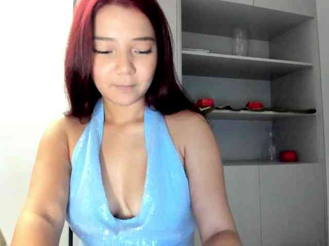 MilanaMittt webcam