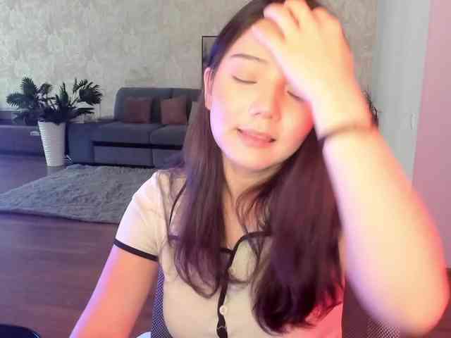 MilanaMittt webcam