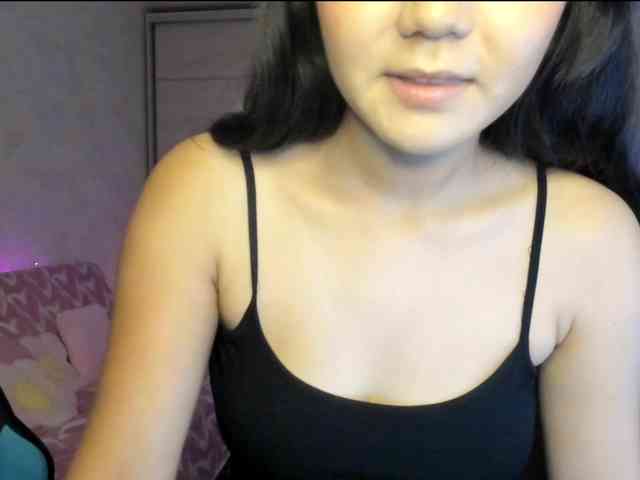 MilanaMittt webcam
