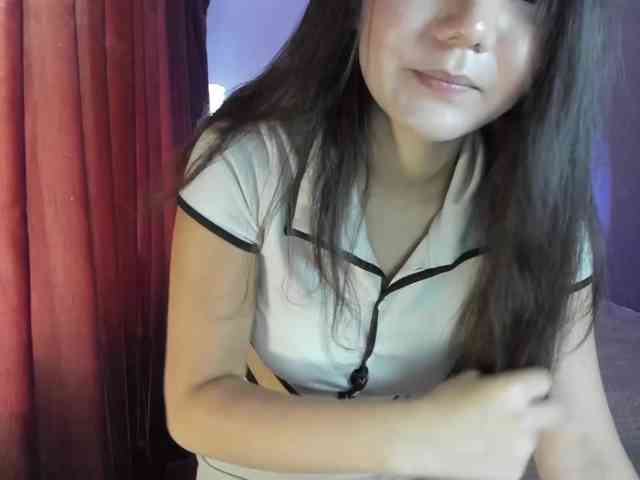MilanaMittt webcam