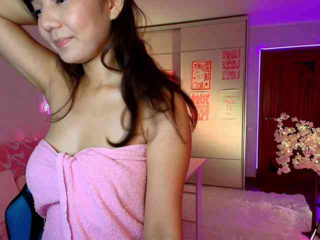 MilanaMittt webcam