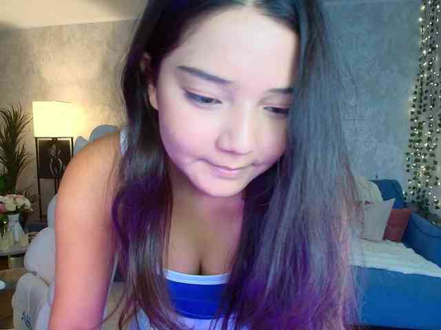 MilanaMittt webcam