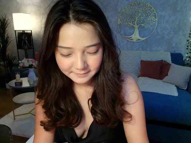 MilanaMittt webcam