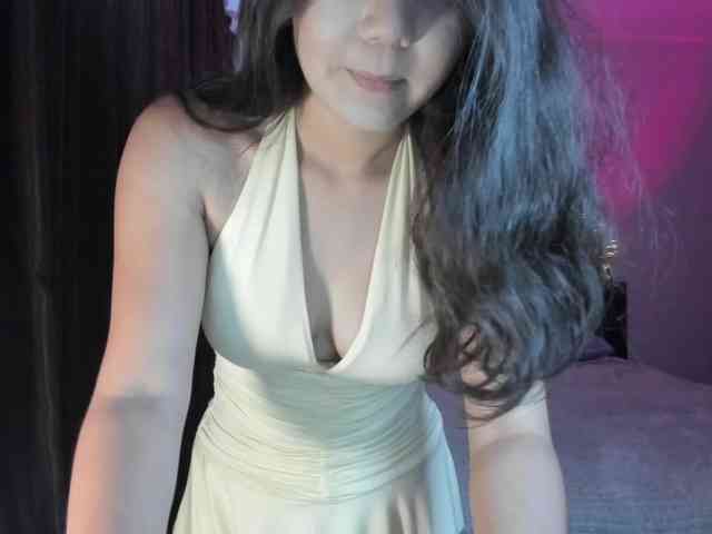MilanaMittt webcam