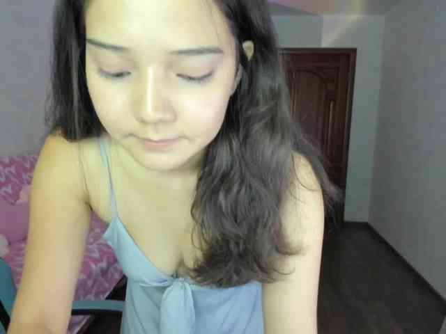 MilanaMittt webcam
