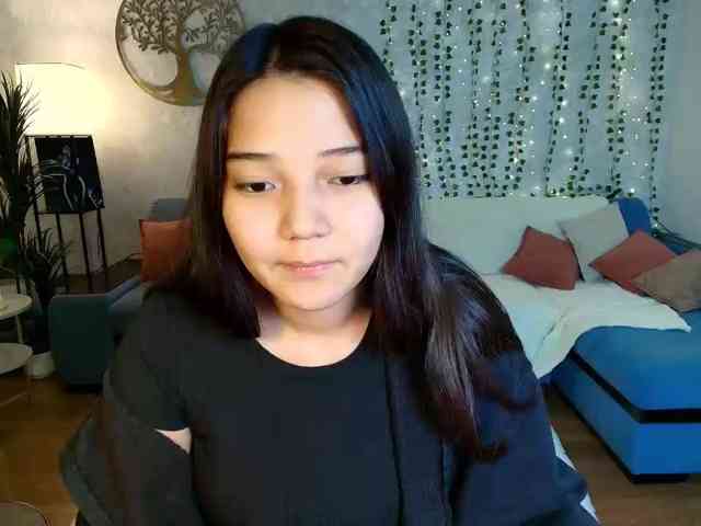 MilanaMittt webcam