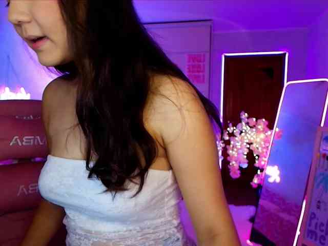 MilanaMittt webcam