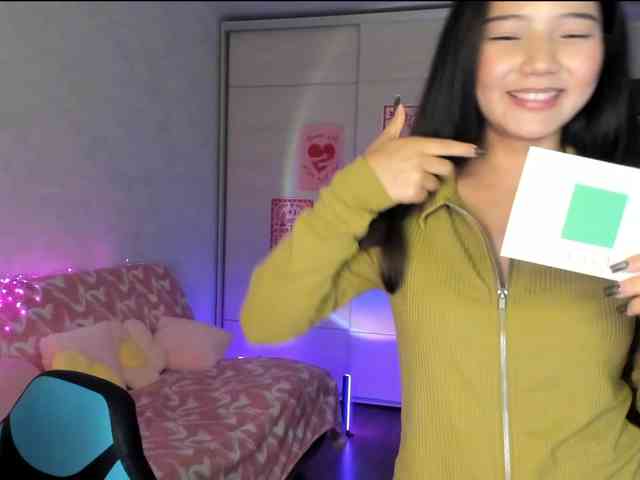 MilanaMittt webcam