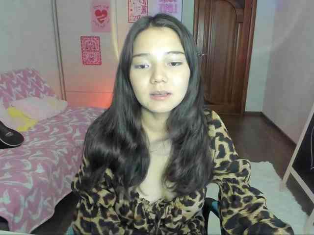 MilanaMittt webcam