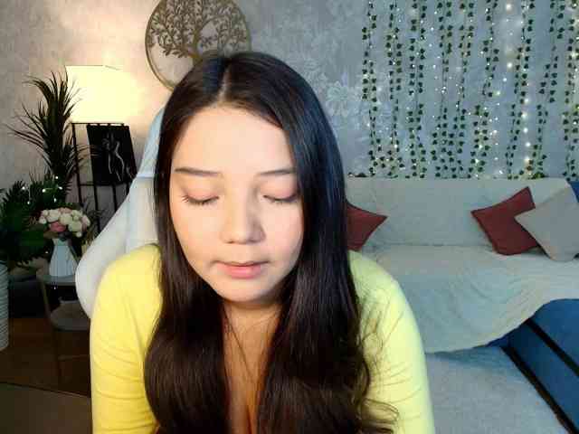 adult live cam MilanaMittt
