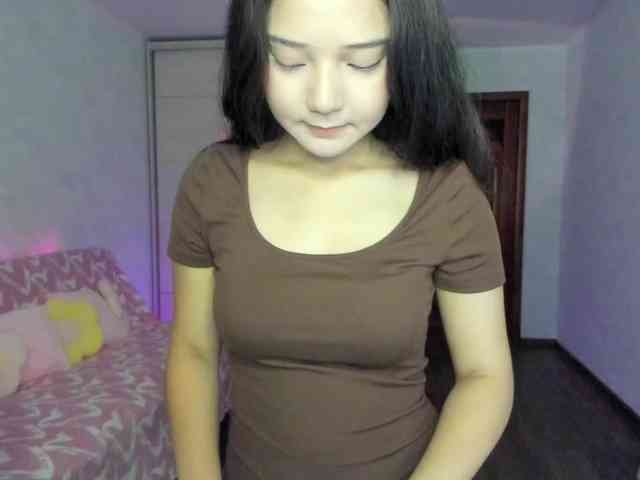 MilanaMittt webcam