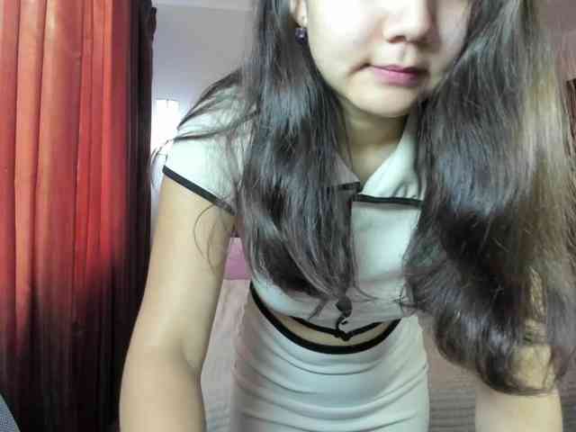 MilanaMittt webcam