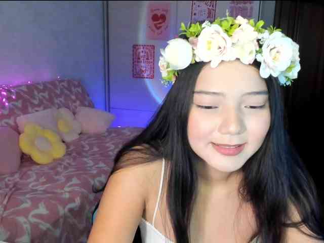 MilanaMittt webcam