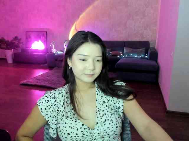 MilanaMittt webcam