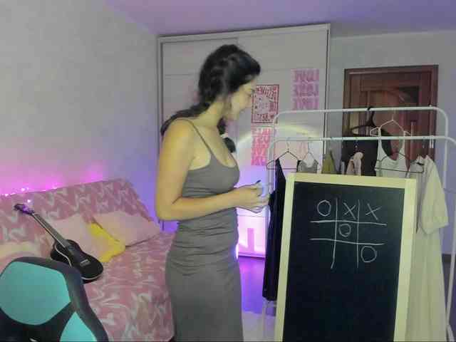 MilanaMittt webcam