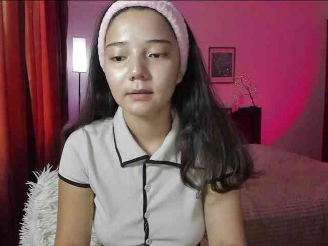 MilanaMittt webcam