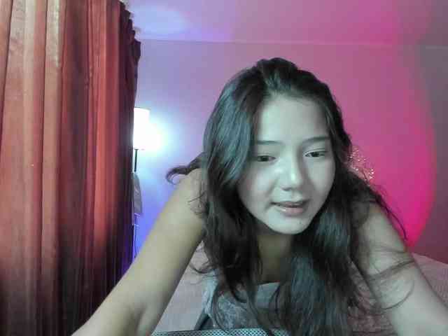 MilanaMittt webcam