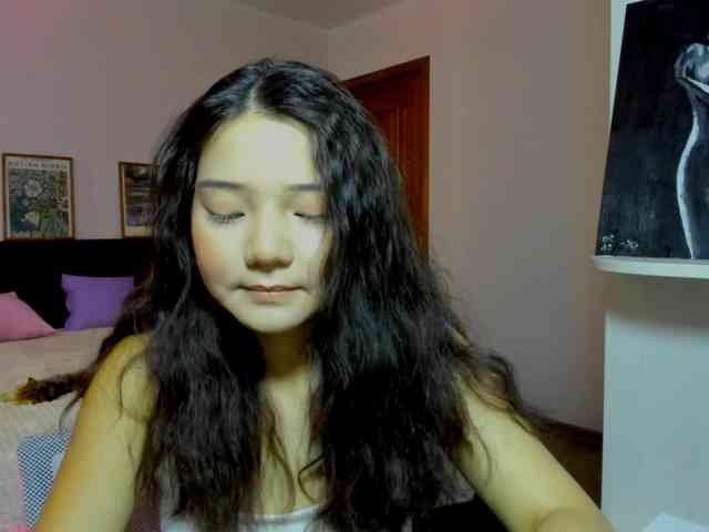 MilanaMittt webcam