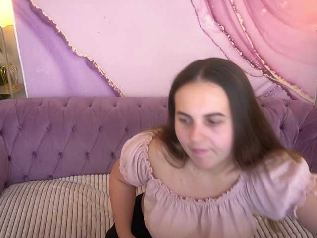 DariaCalm live cam on BongaCams