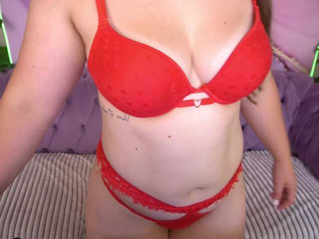 DariaCalm Live Cam on BongaCams