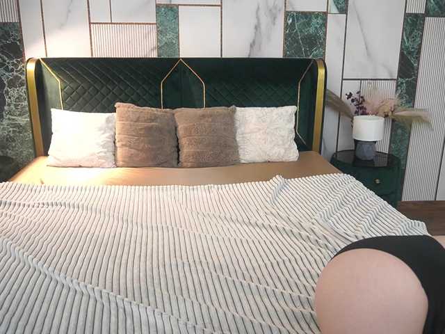 DariaCalm live webcam show