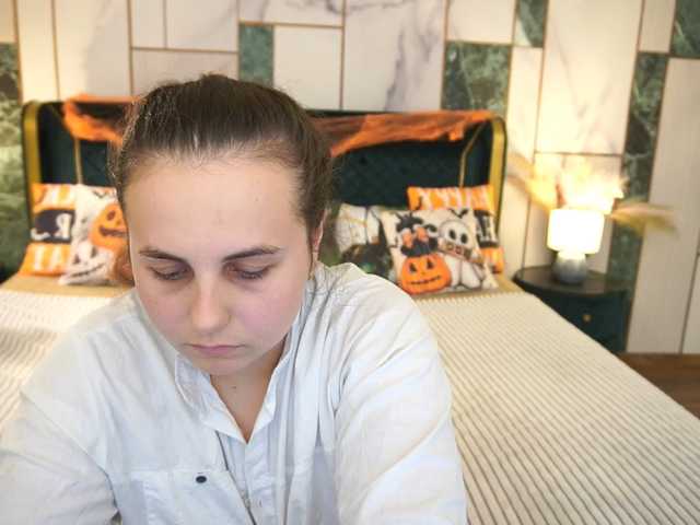 DariaCalm live cam on BongaCams