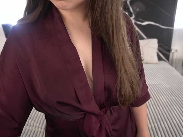 DariaCalm live cam on BongaCams