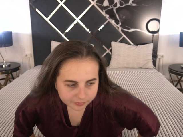 DariaCalm live cam on BongaCams