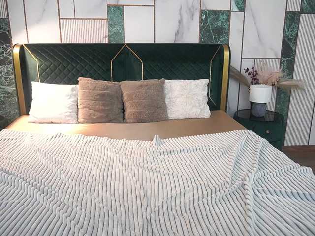 DariaCalm live webcam show