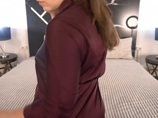 DariaCalm live cam on BongaCams