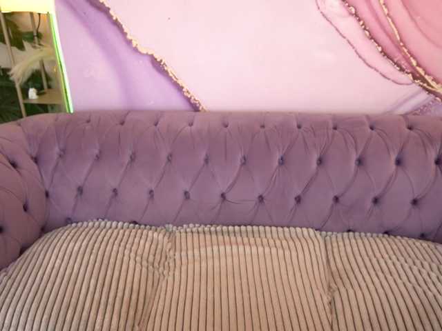 DariaCalm live cam on BongaCams