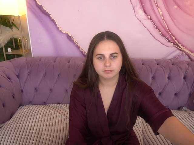 DariaCalm live cam on BongaCams